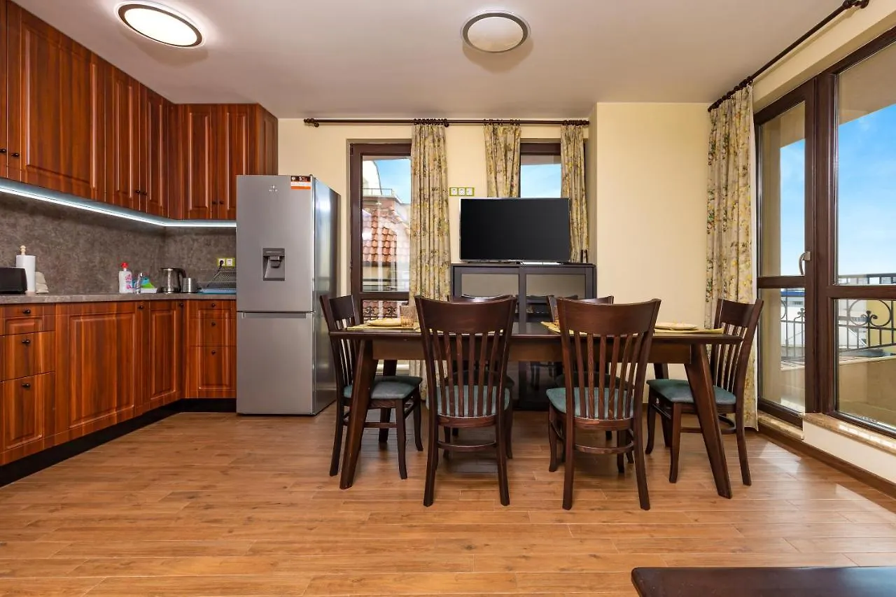 Apartament 2Bd Penthouse: Stunning Plovdiv Views